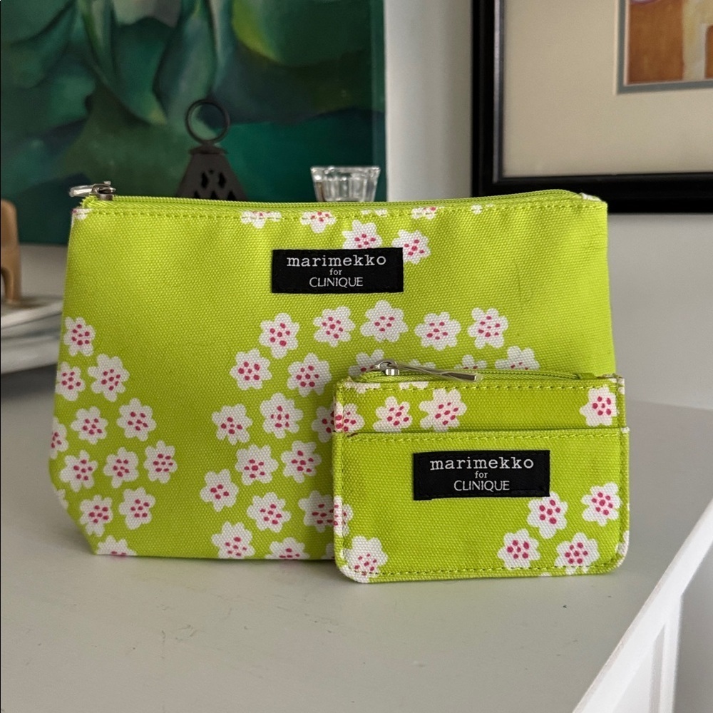 Marimekko for Clinique Puketti Lime Green Travel Pouch Set (2)